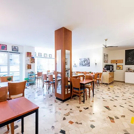 Готель Atlantico Self Check-in Лугано