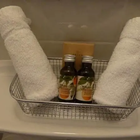 Atlantico Self Check-in Лугано