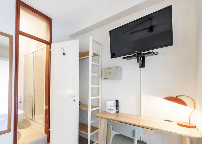 מלון Atlantico Self Check-in 3*