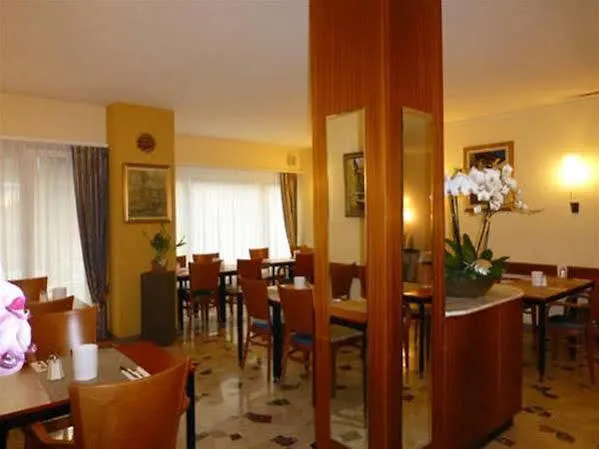 Atlantico Self Check-in Hotel